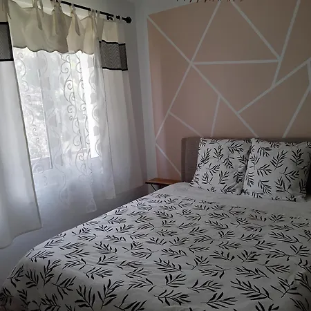 Bienvenue Chez Rosy Frühstückspension Le Mans